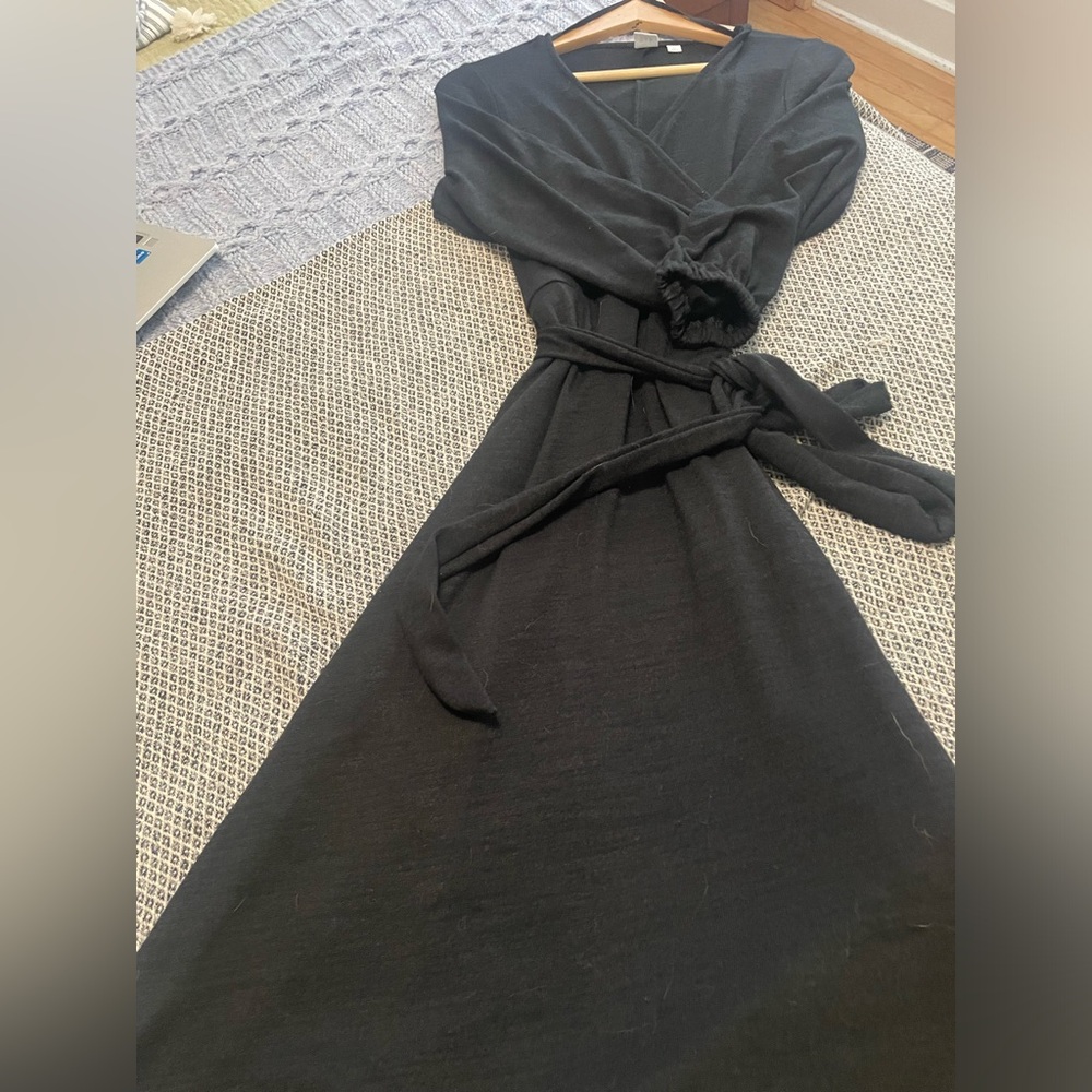 Gap Fall Wrap dress - hits me mid calf ( I’m 5’4)